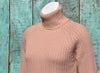 ゼニアバルファ社キャッシュウール＿袖口配色タートルセーター／　スモークピンク